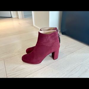 Chic Stuart Weitzman Ankle boots with heels